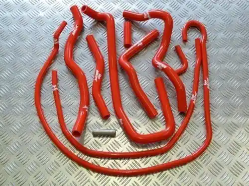 Silikonové hadice Roose Motosport Ford Fiesta Mk5 ST150 2.0 (05-08) - pomocné vedení Cenová Bomba