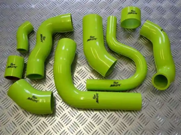 Silikonové hadice Roose Motosport Ford Focus Mk2 RS (09-11) - vedení vzduchu + sací hadice Akce
