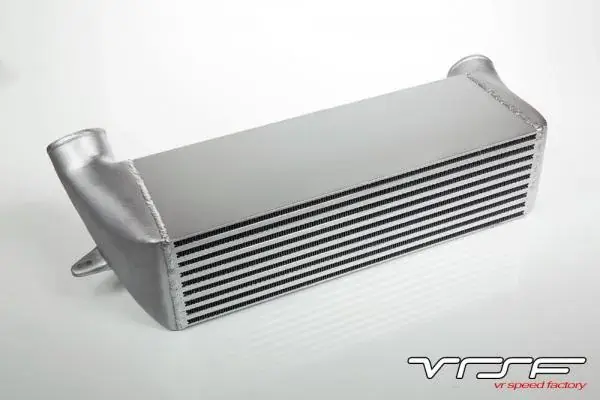 Aktuální Intercooler FMIC VRSF 7" HD Competition BMW E82 / E88 / E90 / E92 / E93 135i / 335i N54/N55