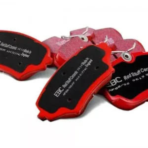 Zadní brzdové destičky EBC Redstuff na Ford Mustang 6G 3.7 300PS (15-) Nejlepší Volba