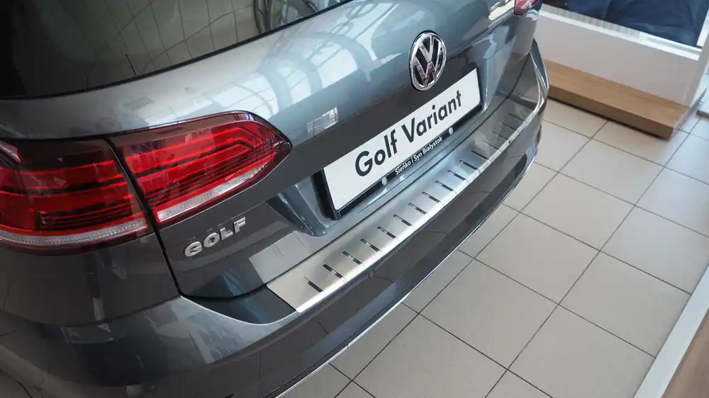 Nerez kryt prahu pátých dveří VOLKSWAGEN GOLF VII KOMBI 2013-2019 Top Prodej